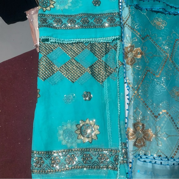 Set of 3 Vintage Embroidered Dupattas, Shades of BlueGreen, lots of bling, GUC - Picture 3 of 5